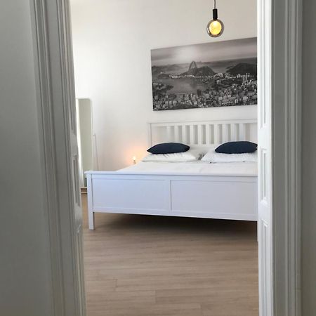 New • City-Park Apartment In The Vienna Center. ภายนอก รูปภาพ