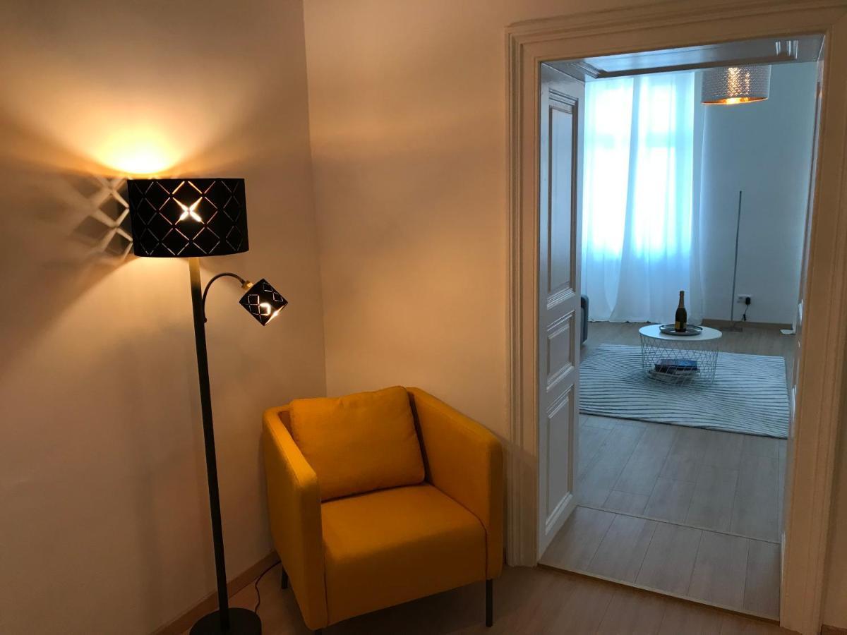New • City-Park Apartment In The Vienna Center. ภายนอก รูปภาพ